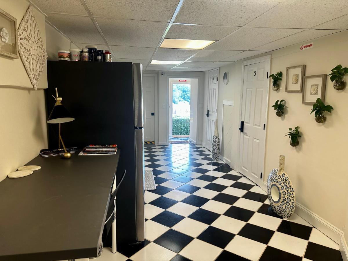 4-A Diamond In Yonkers Hotel Екстериор снимка