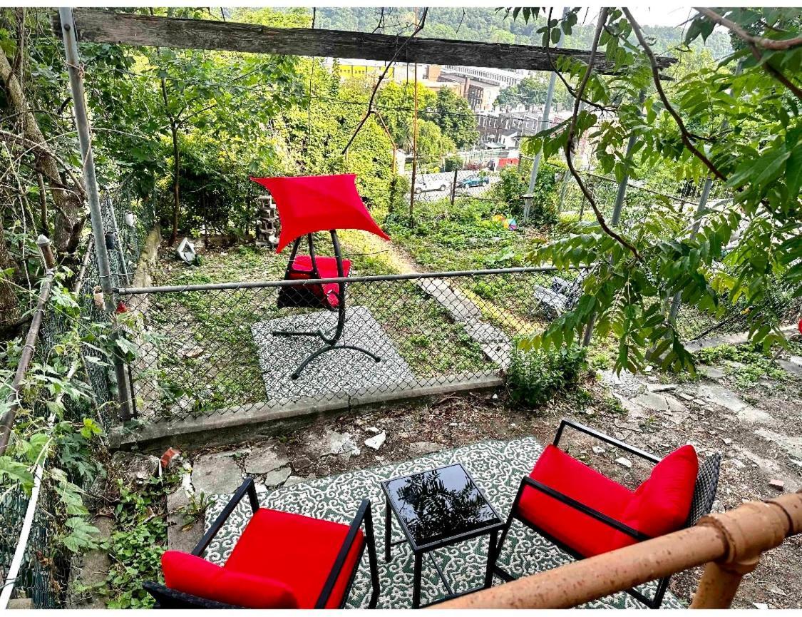 4-A Diamond In Yonkers Hotel Екстериор снимка