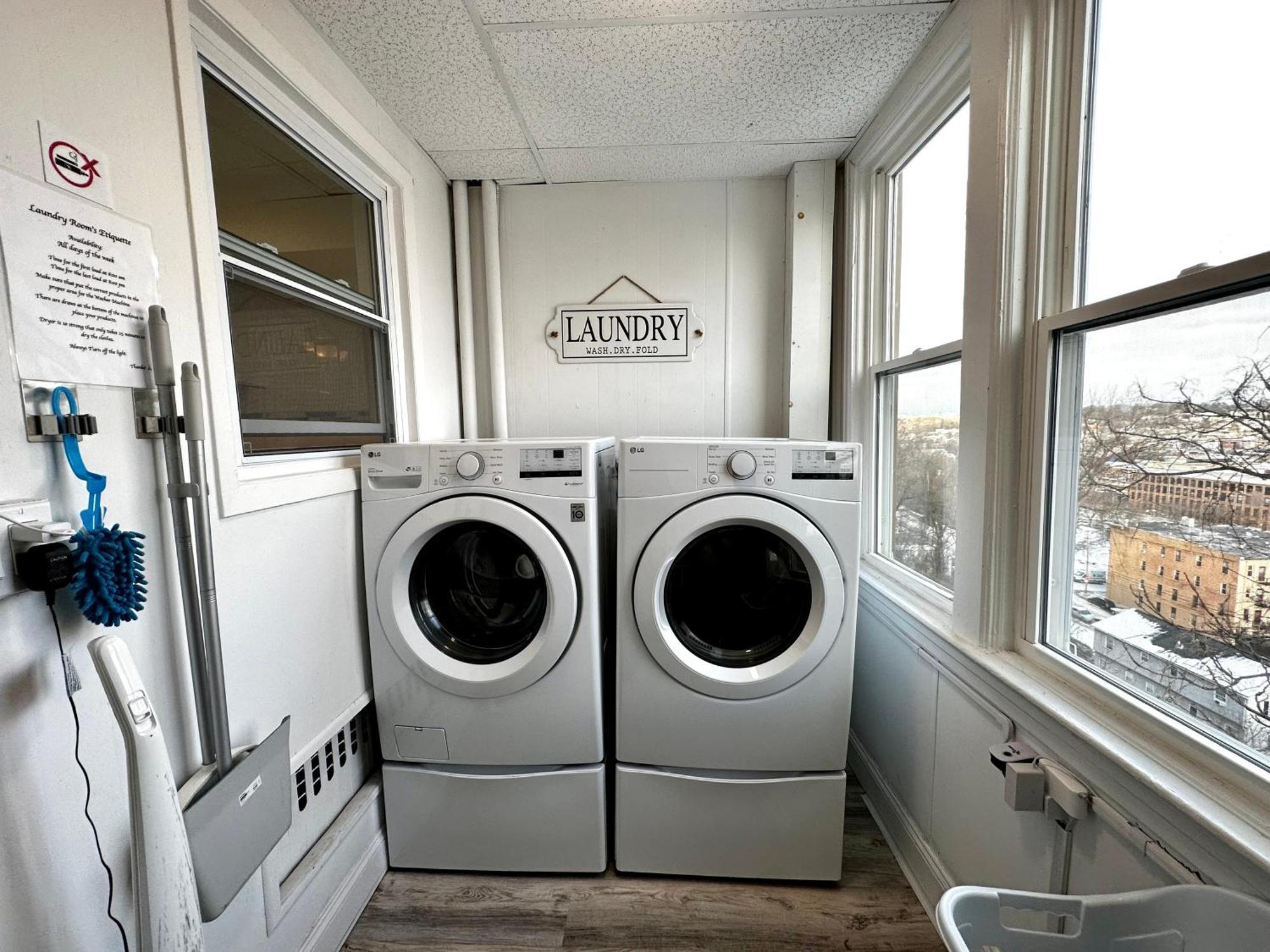 4-A Diamond In Yonkers Hotel Екстериор снимка
